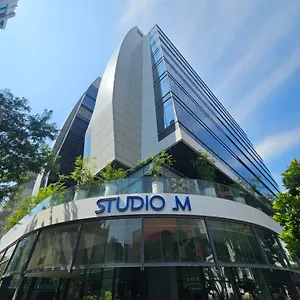 M 4* Singapore